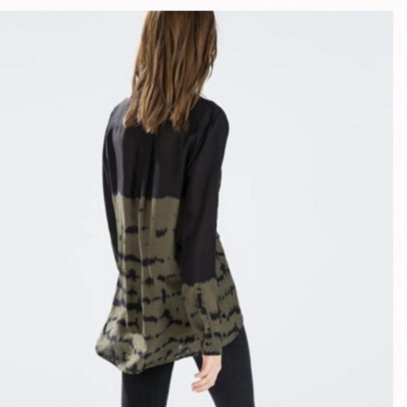 Zara medium tie dye button up - Picture 3 of 5